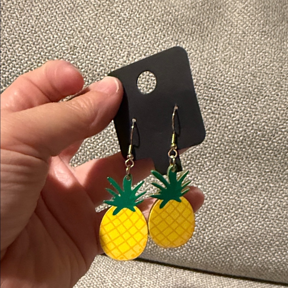 Pineapple Dangle Earrings - image 3